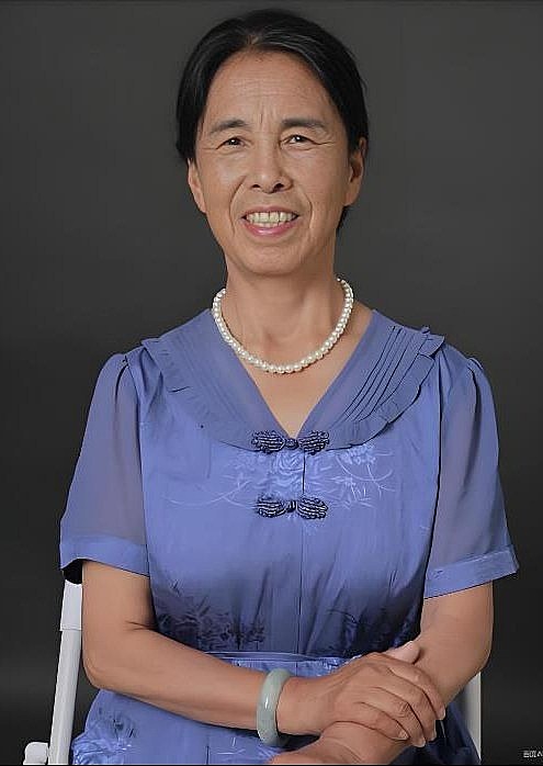 闫善英 Shanying yan照片
