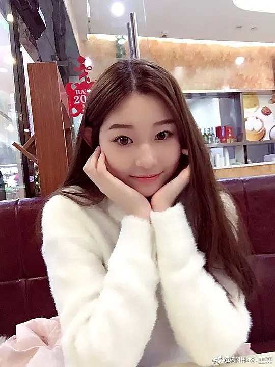 王奕 Yi Wang照片