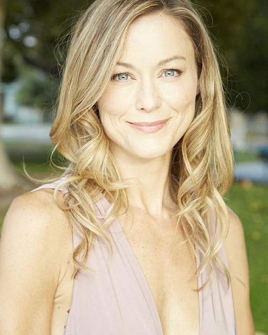 泰勒·斯坦利 Taylor Stanley照片