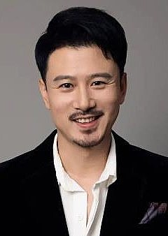 张佳磊照片