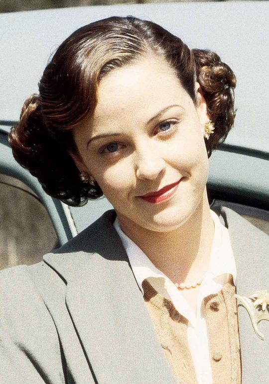 艾丽森·艾略特 Alison Elliott照片