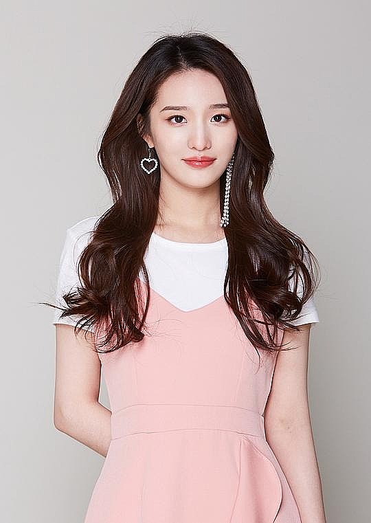 张妍羽 Yanyu Zhang照片
