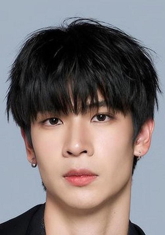 塔努钦·蟾考-阿蒙 Thanutchon Chankaew-armon照片