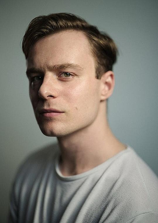 卢克·萨隆 Luke Thallon照片