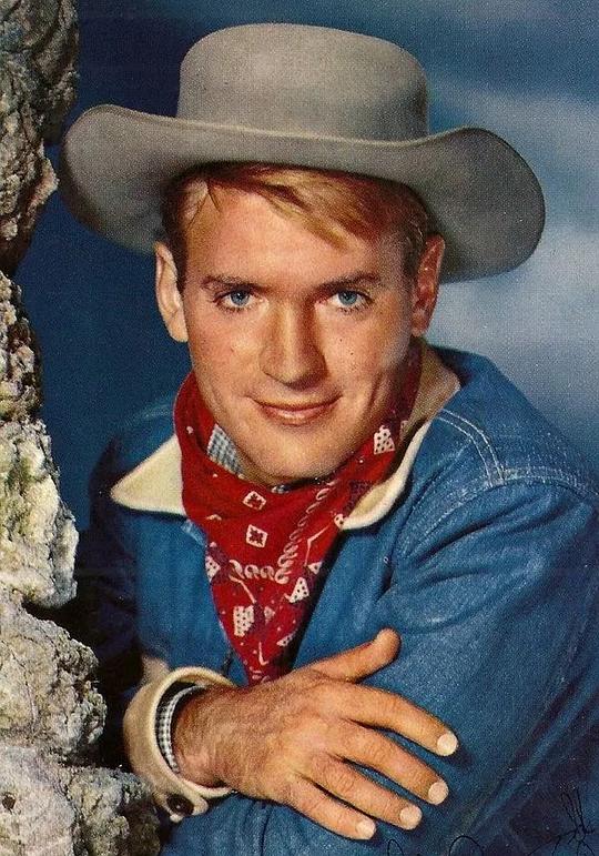 威尔·哈钦斯 Will Hutchins照片