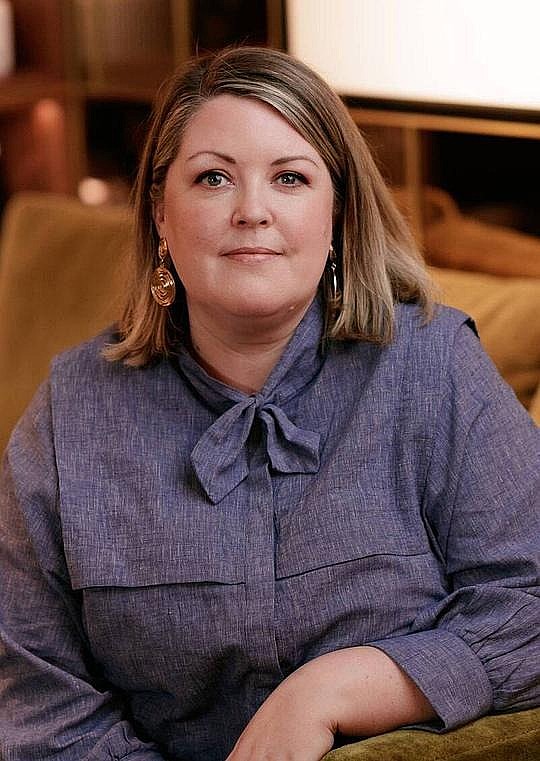 凯瑟琳·瑞安·霍华德 Catherine Ryan Howard照片