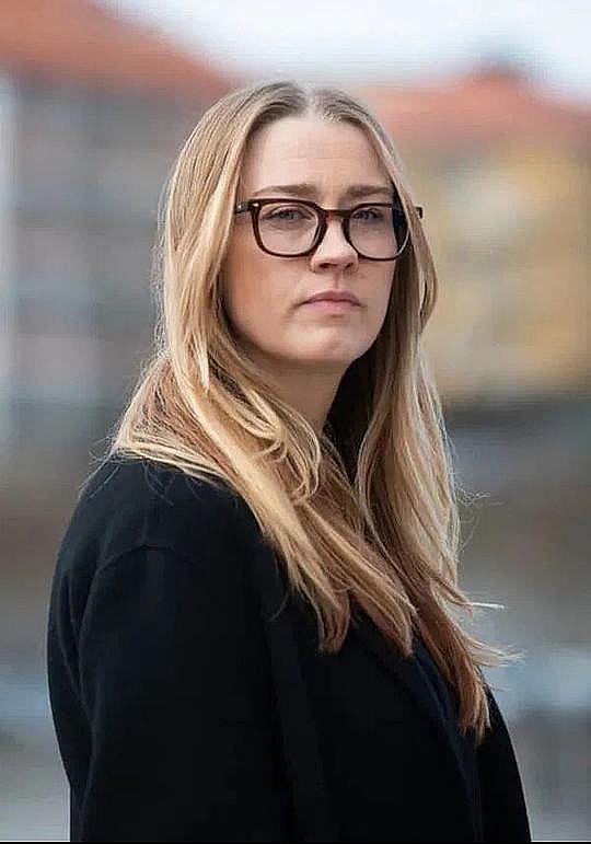 安娜·萨克里松 Anna Zackrisson照片