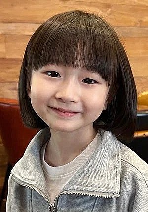 李亚琳 A-rin Lee照片