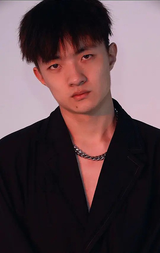 高鹏 Peng Gao照片