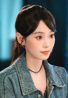 张睿怡 Ruiyi Zhang照片