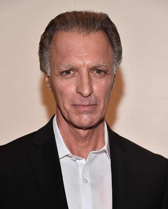 阿尔伯特·马格诺里 Albert Magnoli照片