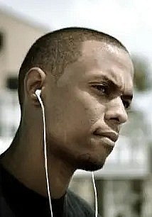 Khris Burton照片