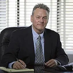 道格拉斯·西蒙 Douglas Simon照片
