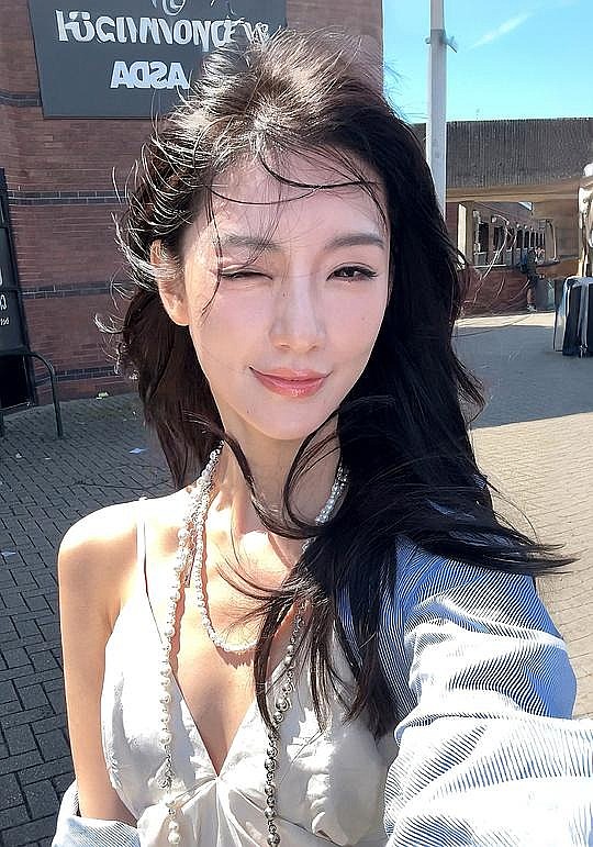 傅冬暖 Dongnuan Fu照片