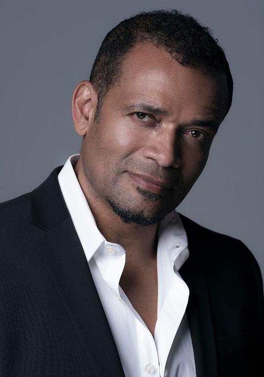 马里奥·范·皮布尔斯 Mario Van Peebles照片