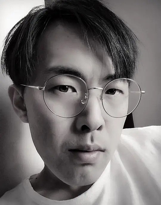 杨振 Jc照片