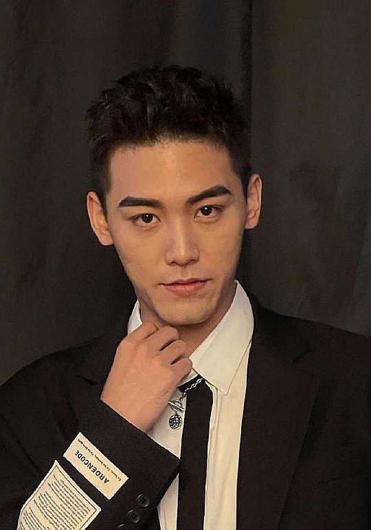 张元帅 Yuanshuai Zhang照片
