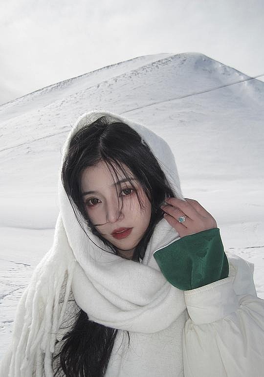 杨紫艺 Ziyi Yang照片