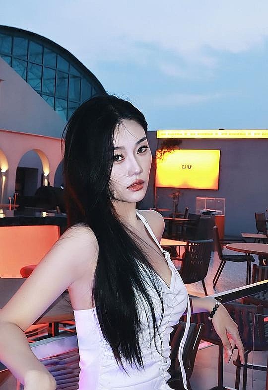 赵佳欣照片