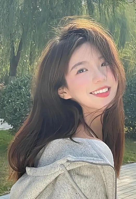 朱芝琳 Zilin Zhu照片