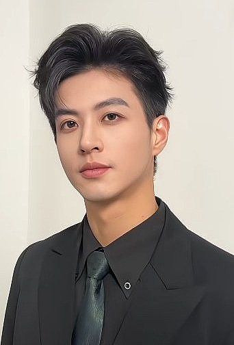 杜昱泽 Yuze Du照片
