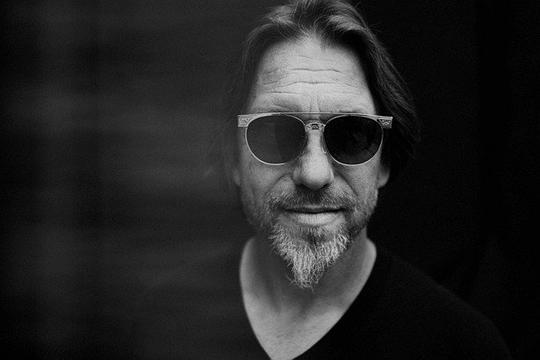 J·迈克尔·穆罗 J. Michael Muro照片