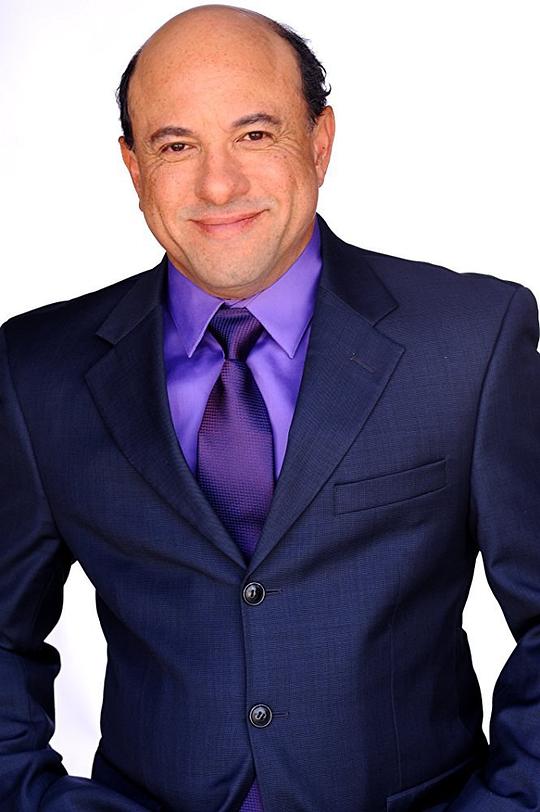 凯尔·T·赫夫纳 Kyle T. Heffner照片