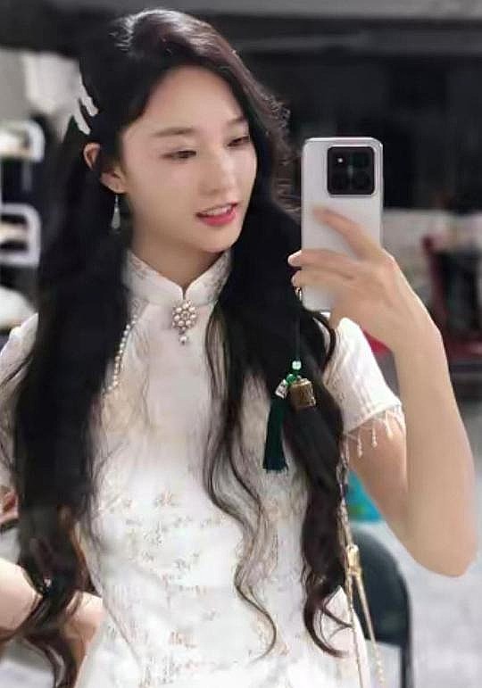 邹一宁照片