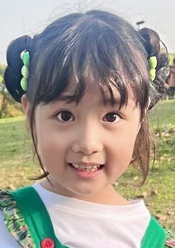 杨姝音照片
