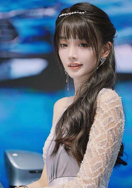 谢然照片