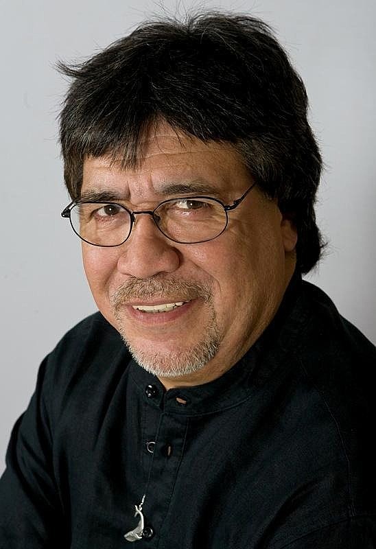路易斯·塞普尔维达 Luis Sepúlveda照片