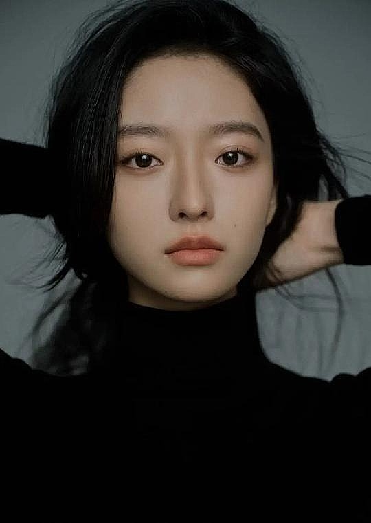 杨舒伊 Shuyi Yang照片