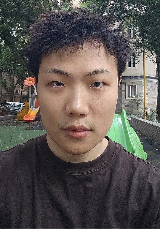 李绍哲 Shaozhe Li照片