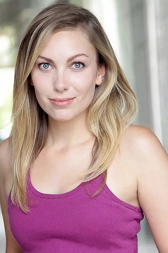 凯尔西·普里比尔斯基 Kelsey Pribilski照片