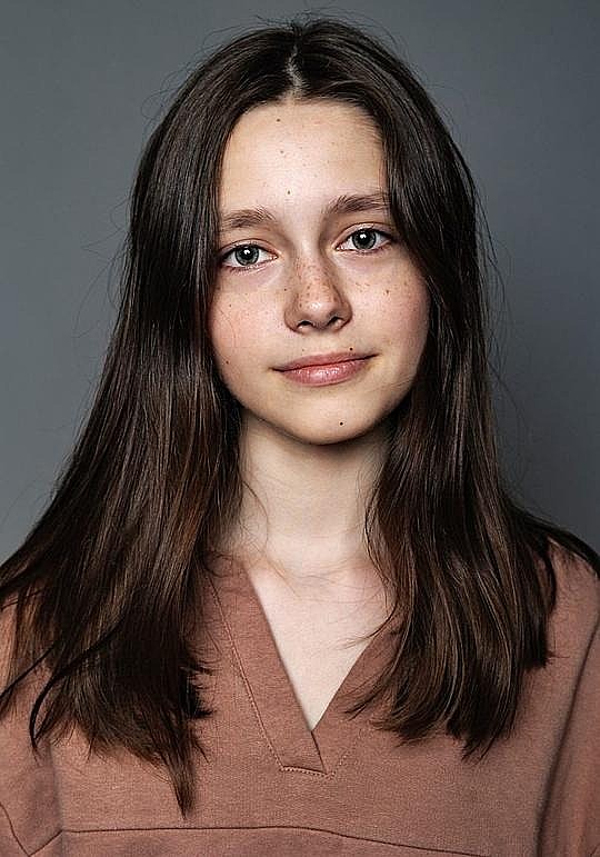 亚历山德拉·吉霍诺娃 Aleksandra Tikhonova照片