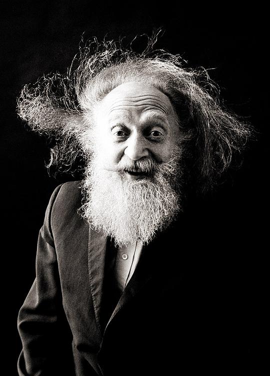 西德尼·布罗姆利 Sydney Bromley照片