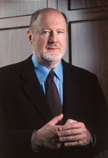 戴维·奥格登·施蒂尔斯 David Ogden Stiers照片