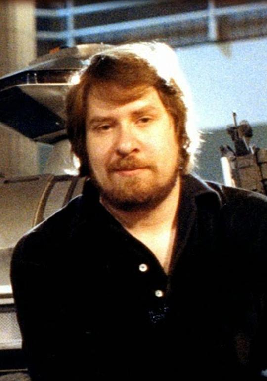 吉姆·温诺斯基 Jim Wynorski照片