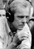 彼得·沃特金 Peter Watkins照片