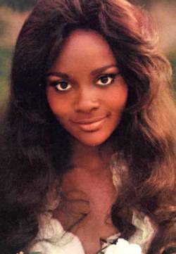 玛西亚·麦克布朗 Marcia McBroom照片