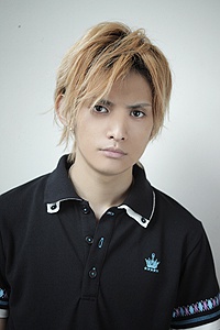 伊崎右典 Yusuke Izaki照片