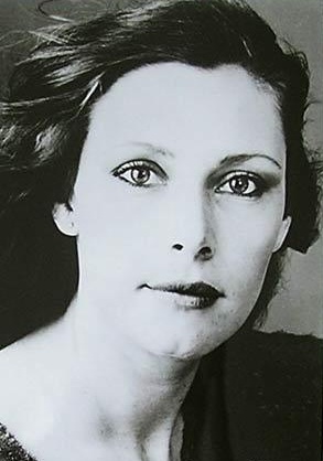 温迪·休斯 Wendy Hughes照片