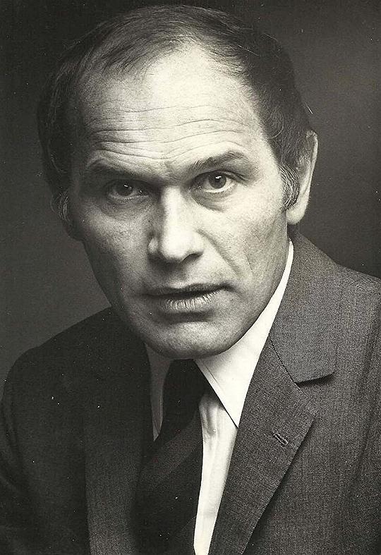 马塞尔·博祖菲 Marcel Bozzuffi照片