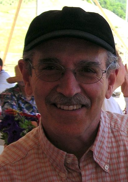 马修·罗宾斯 Matthew Robbins照片