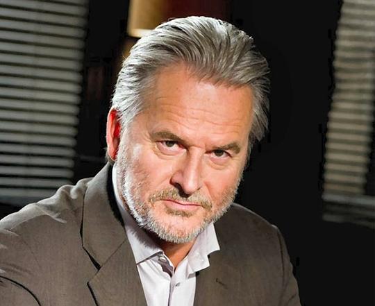 特雷沃·伊芙 Trevor Eve照片