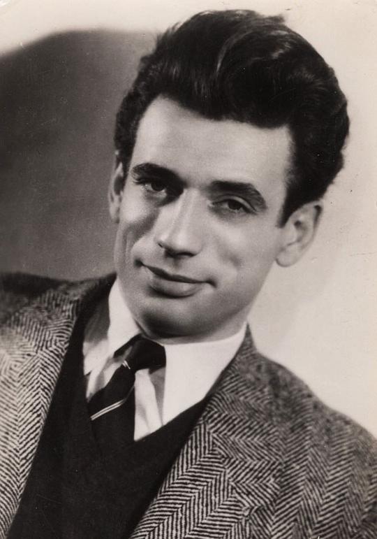 伊夫·蒙当 Yves Montand照片