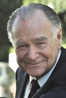 纽威尔·亚历山大 Newell Alexander照片