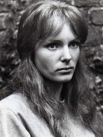 普鲁内拉·兰塞姆 Prunella Ransome照片