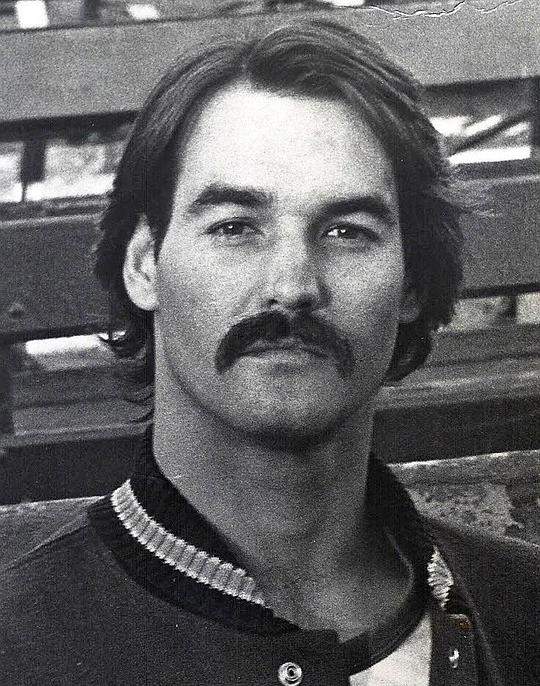 麦克·霍纳 Mike Horner照片