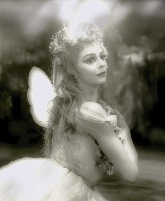 Antoinette Sibley照片